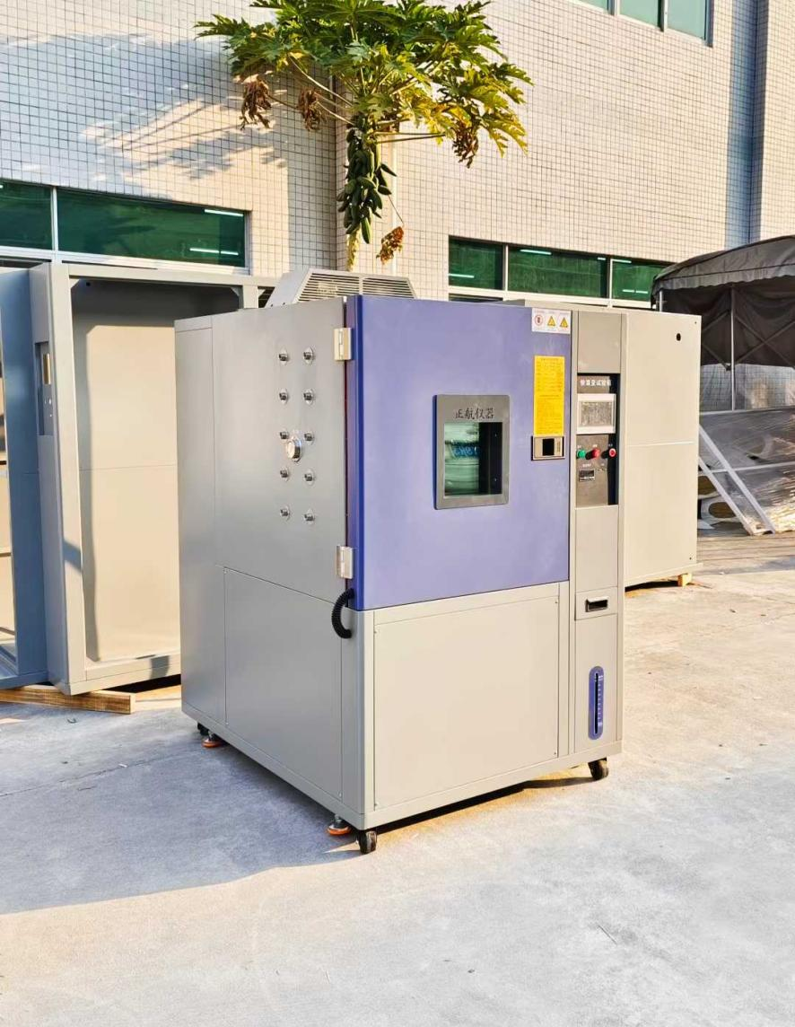 定制快溫變箱送貨廣州老客戶公司